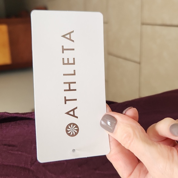 COPY - Athleta Ease in Rib Tank - Picture 4 of 6